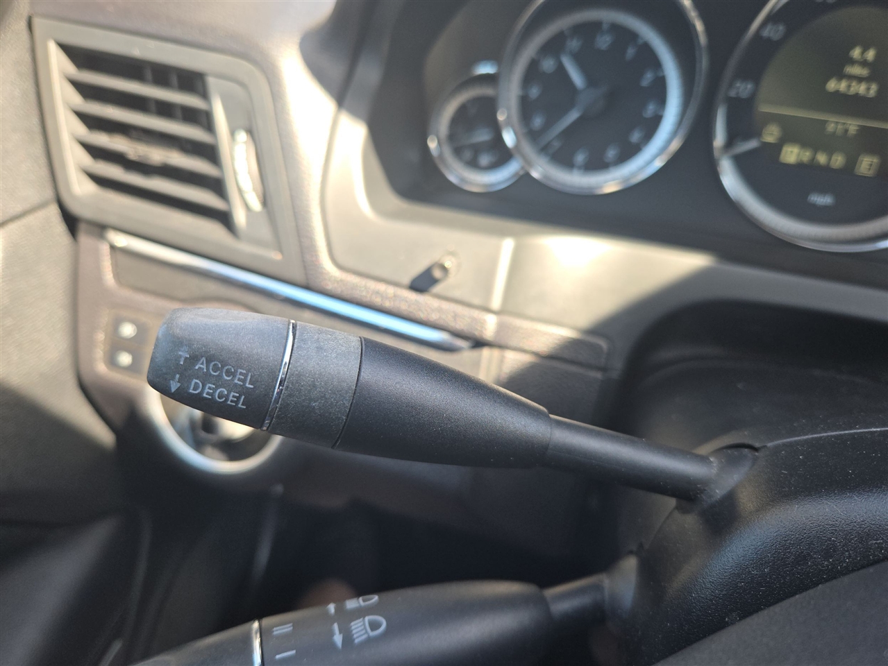 Mercedes-Benz E350  2011