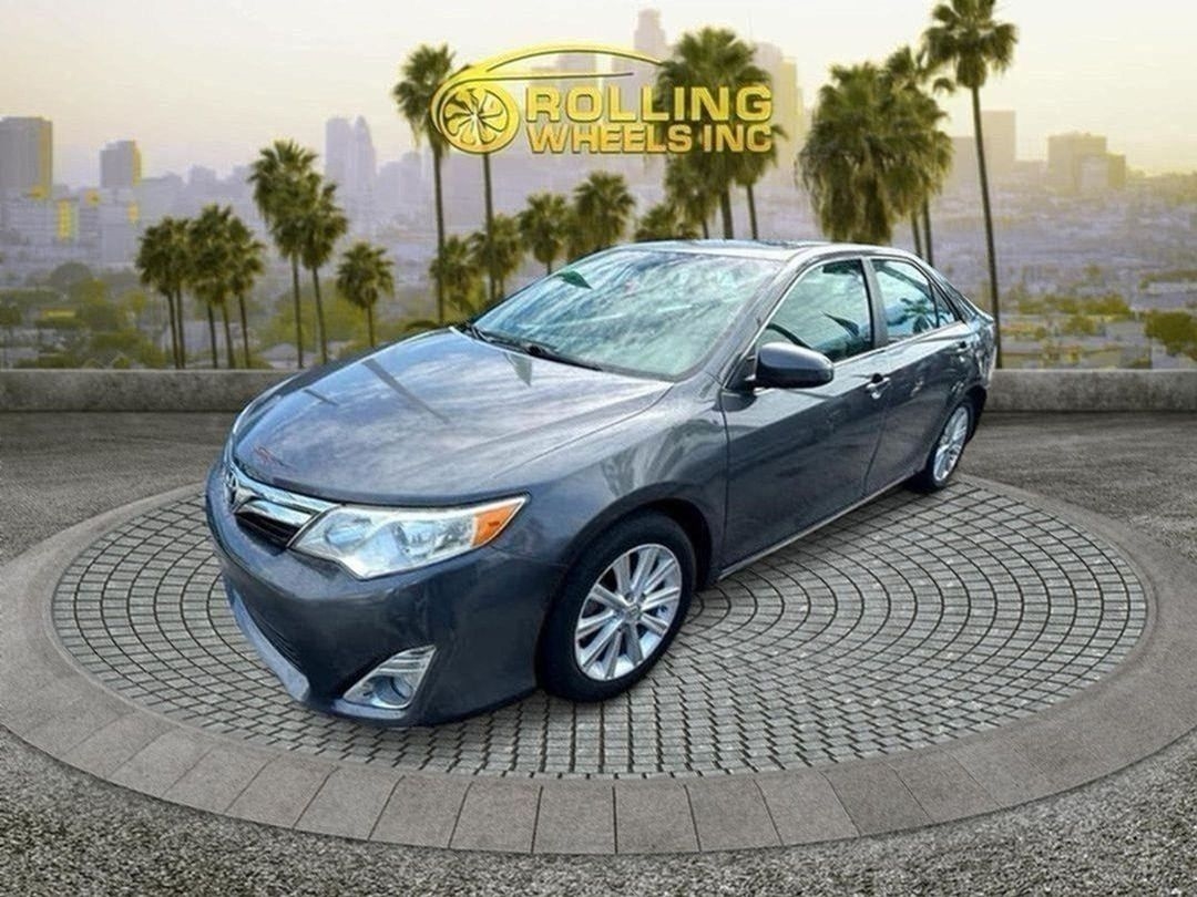 2014 Toyota Camry XLE V6