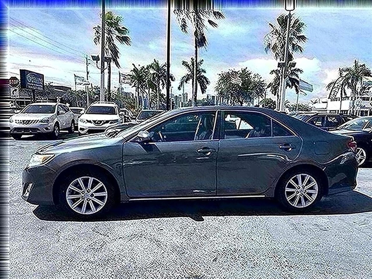 Toyota Camry XLE V6 2014
