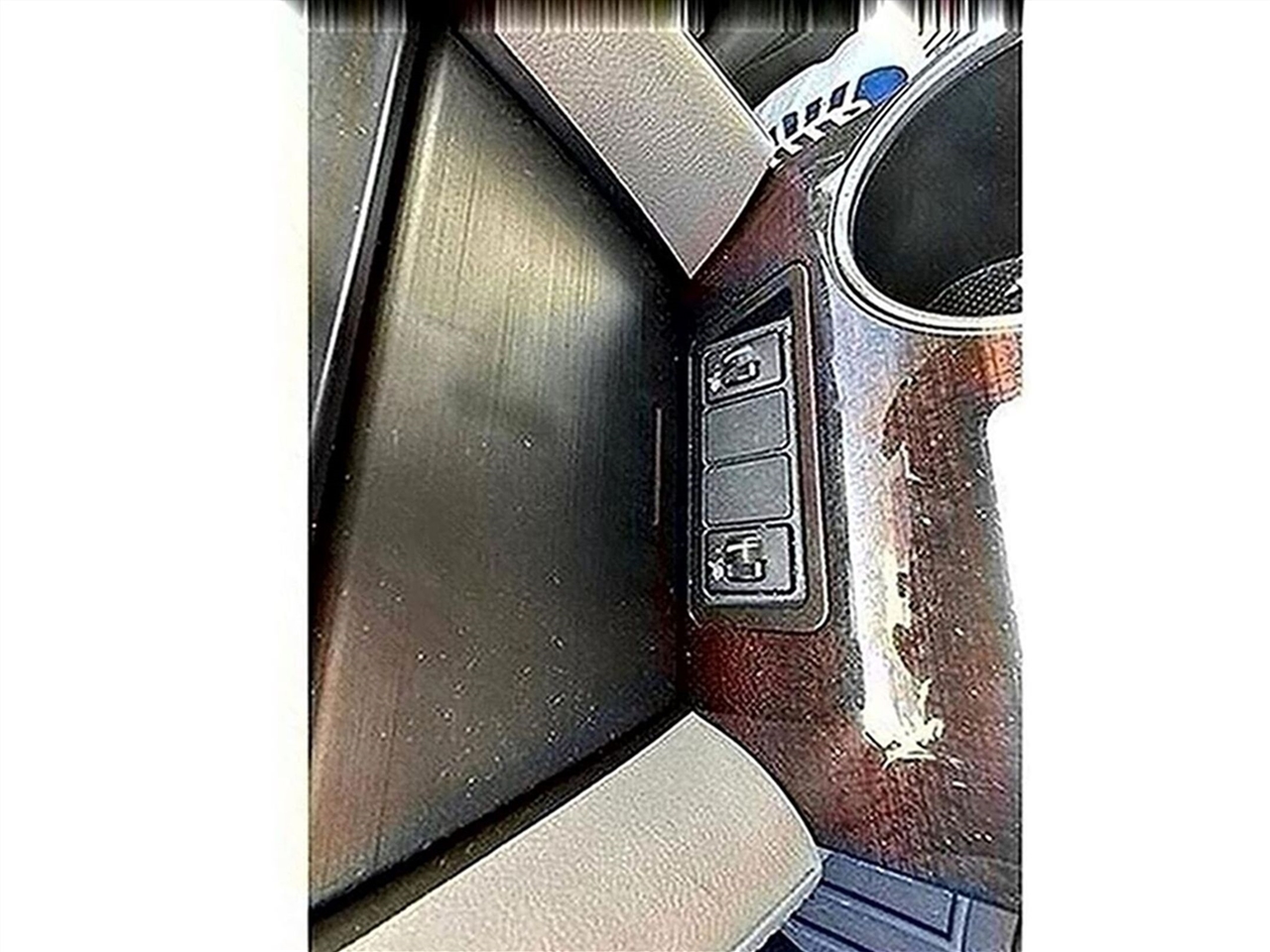 Toyota Camry XLE V6 2014