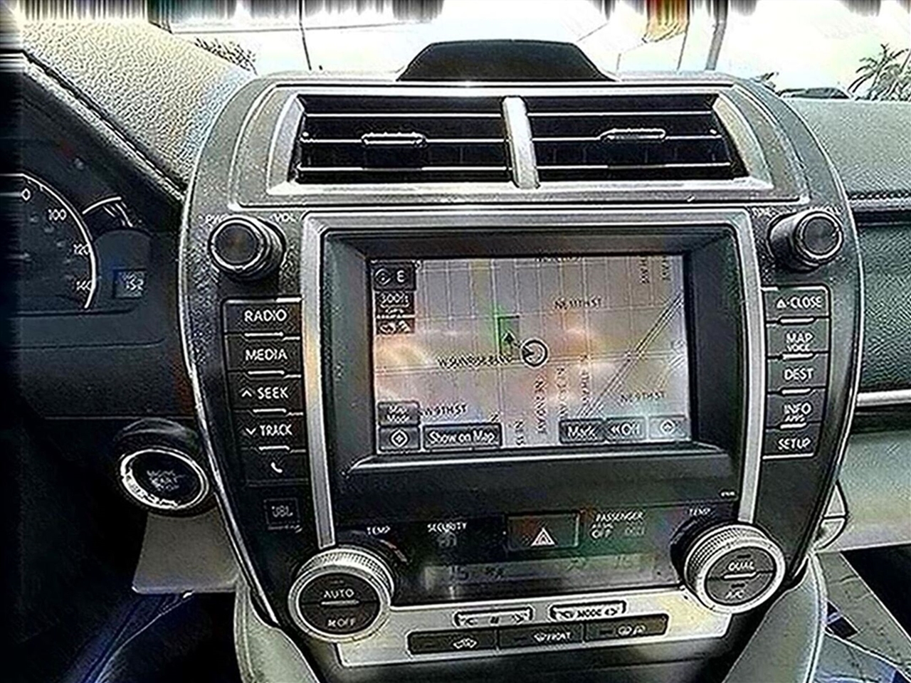 Toyota Camry XLE V6 2014