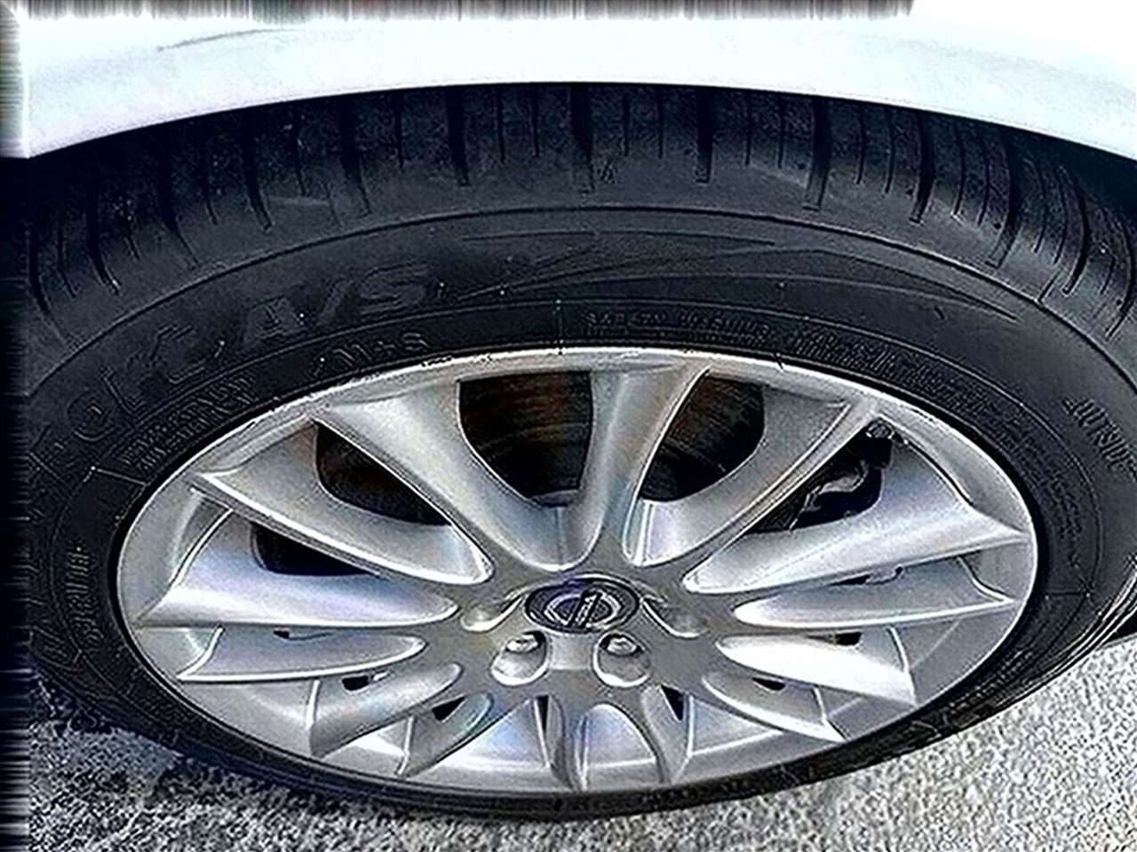 Volvo C70 T5 2D Convertible 2009