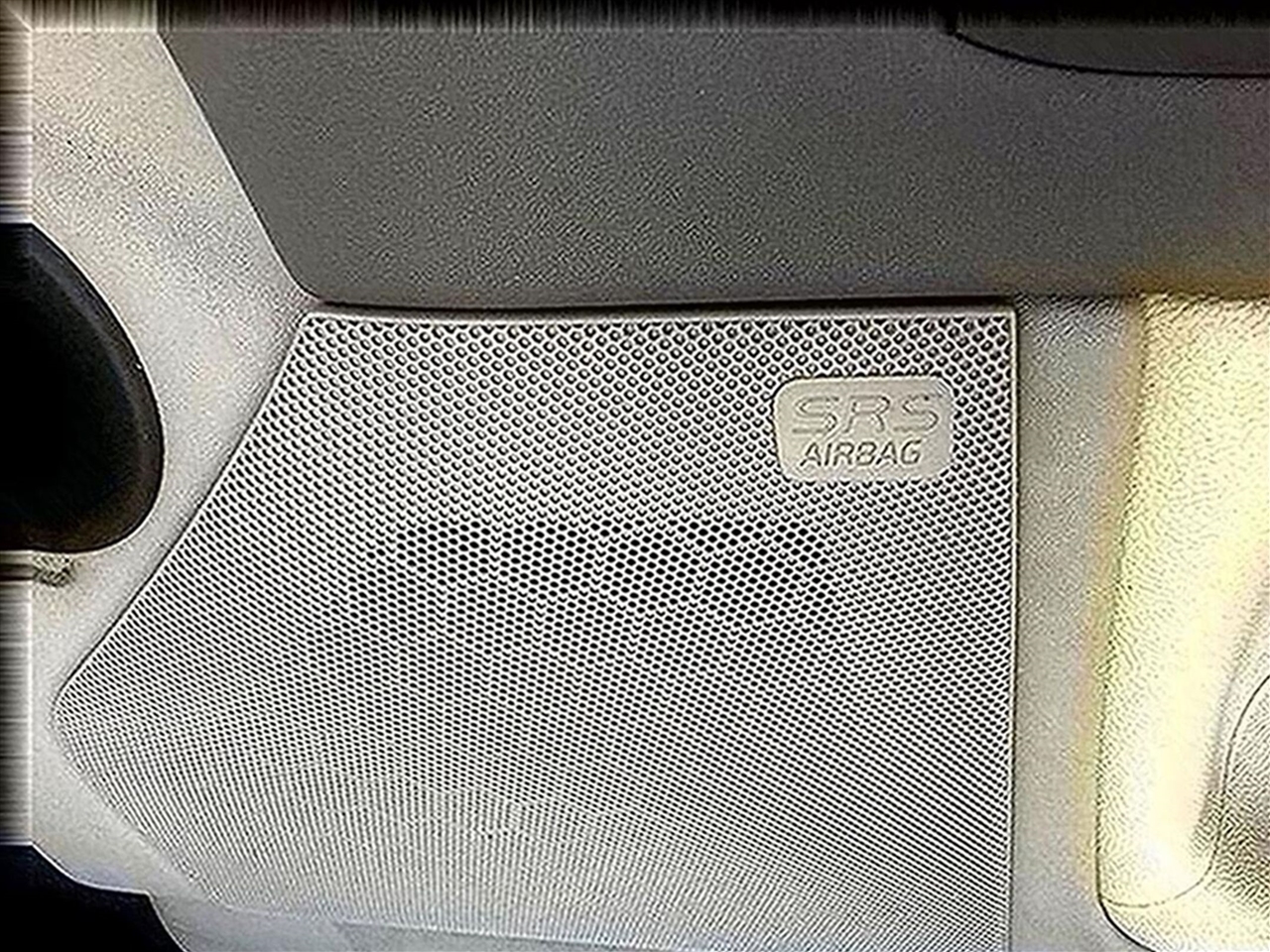 Volvo C70 T5 2D Convertible 2009