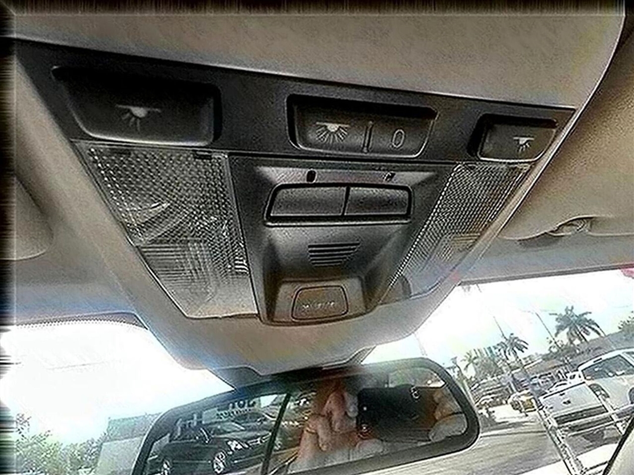 Volvo C70 T5 2D Convertible 2009