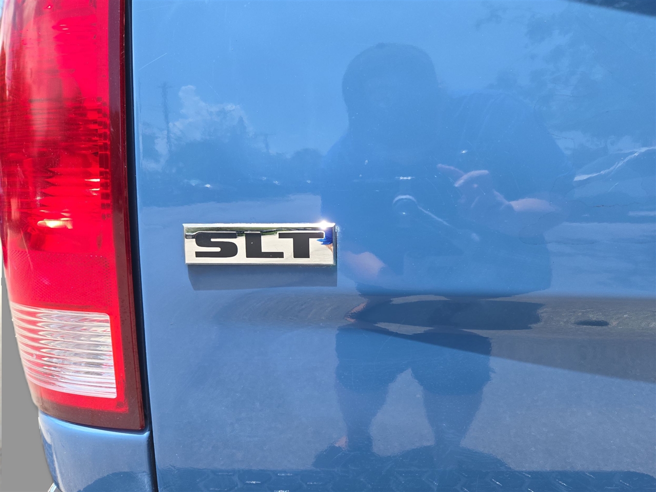 Dodge Ram 1500 SLT  2016