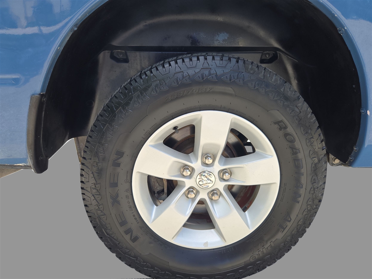 Dodge Ram 1500 SLT  2016