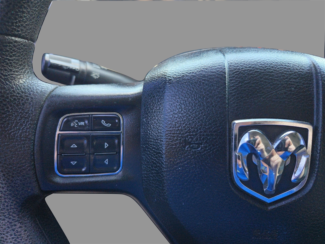 Dodge Ram 1500 SLT  2016