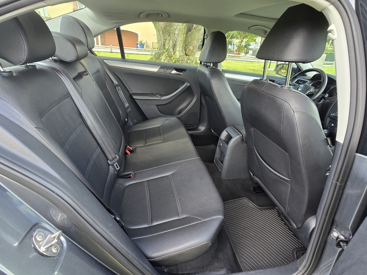 Volkswagen Jetta  2017