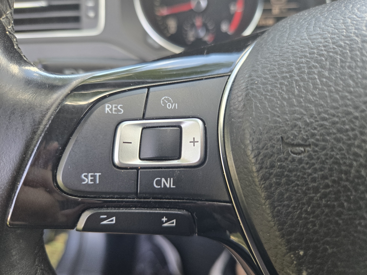 Volkswagen Jetta  2017