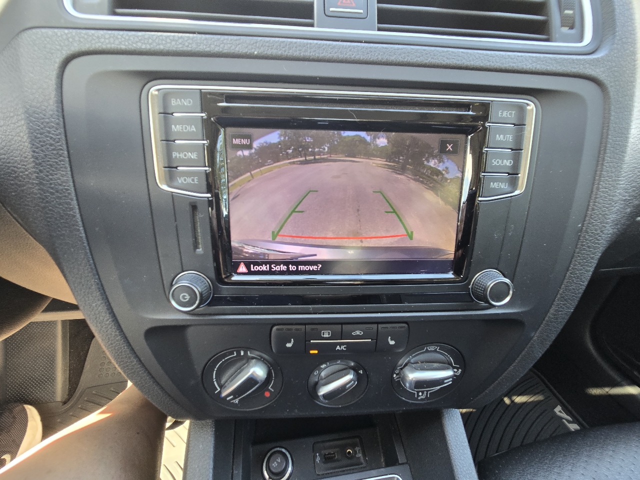 Volkswagen Jetta  2017