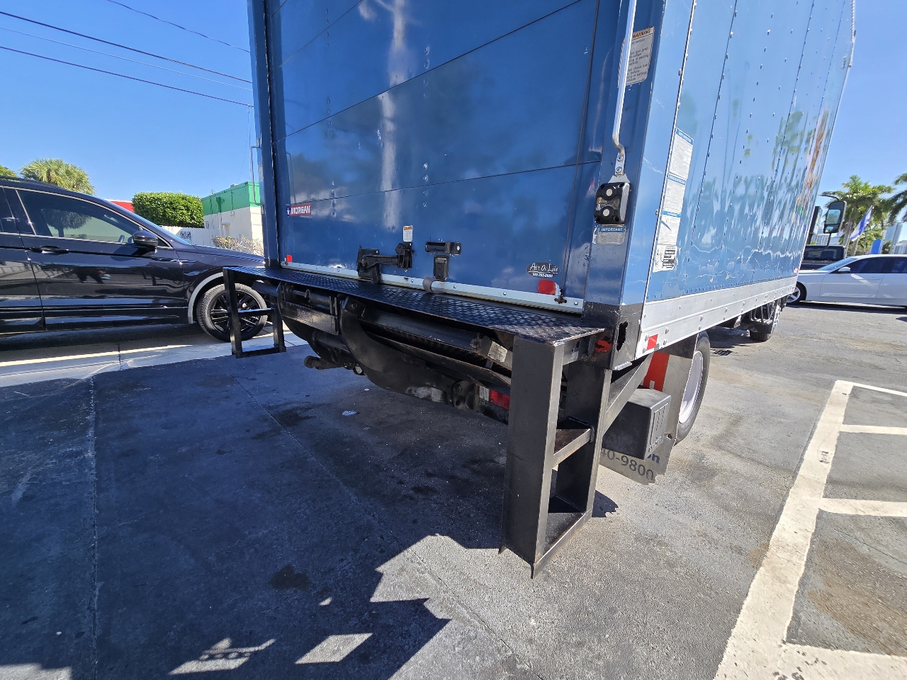 Isuzu NPR GAS CREW 150" WB 12000 GVWR IBT PWL 2009