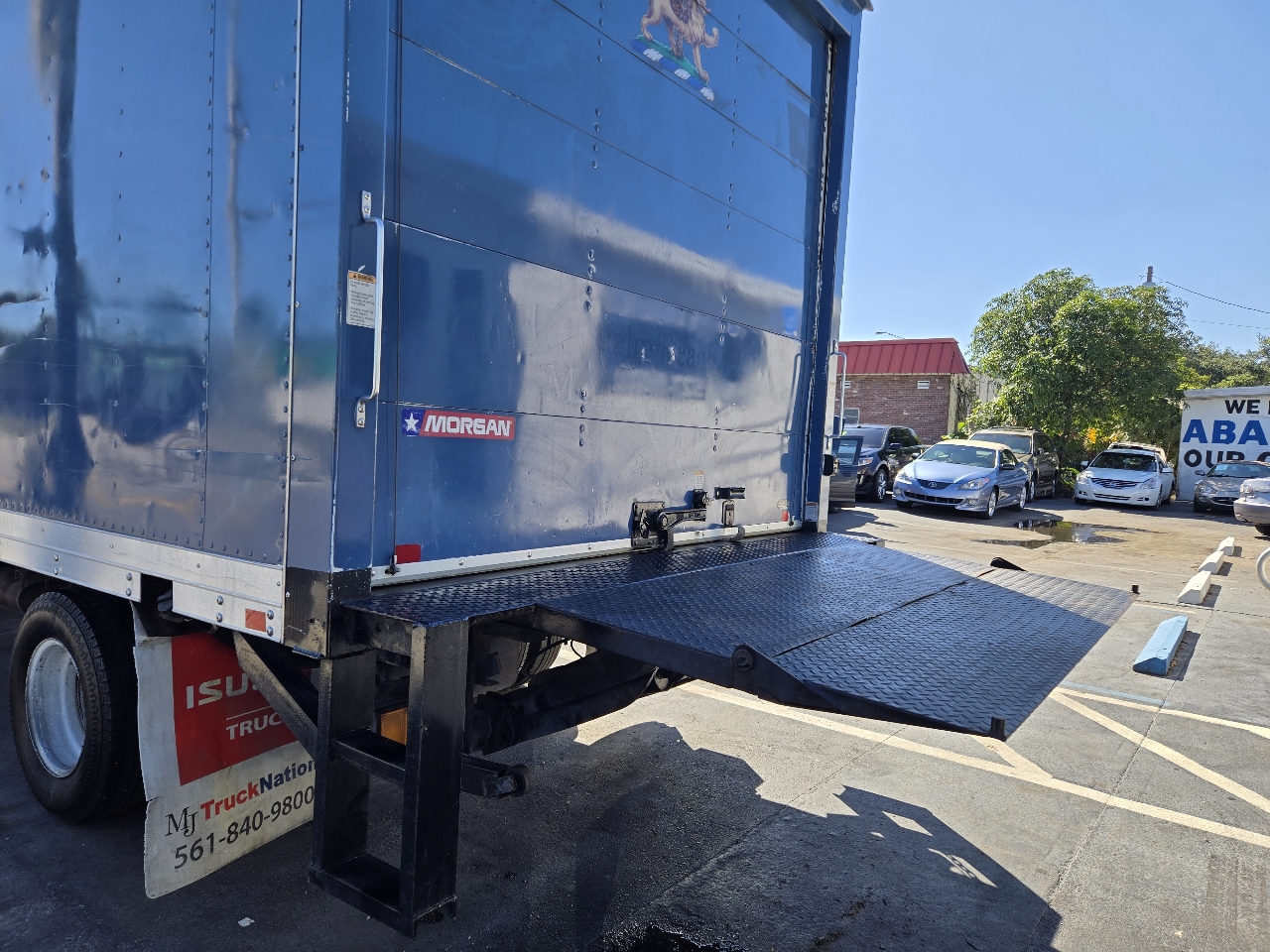 Isuzu NPR GAS CREW 150" WB 12000 GVWR IBT PWL 2009