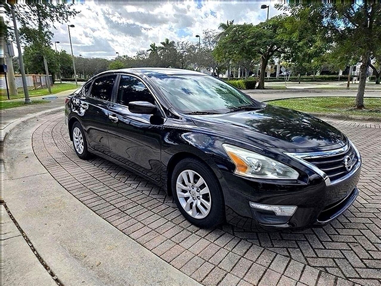 Nissan Altima S 2015