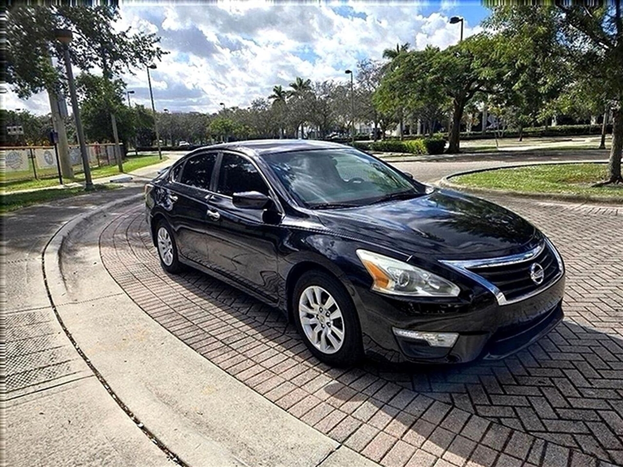 Nissan Altima S 2015
