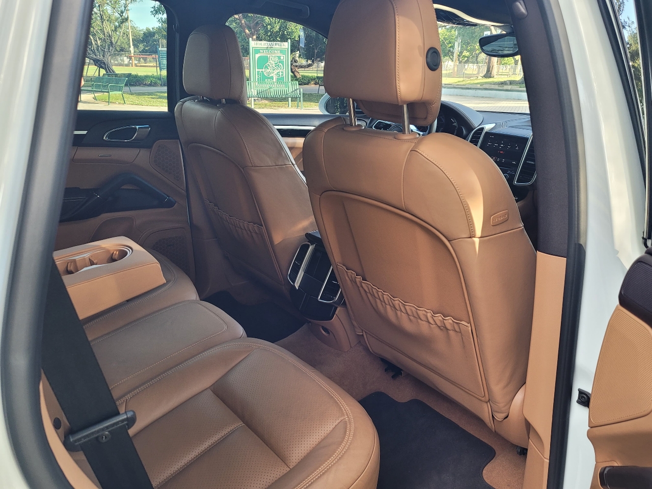 Porsche Cayenne Platinum Edition AWD 2017