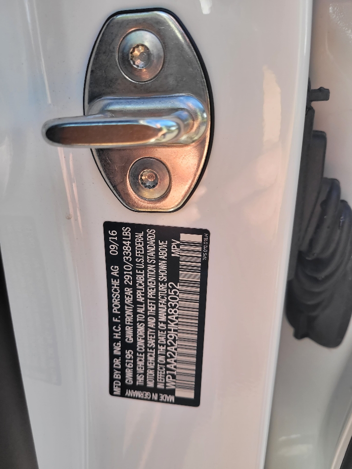 Porsche Cayenne Platinum Edition AWD 2017