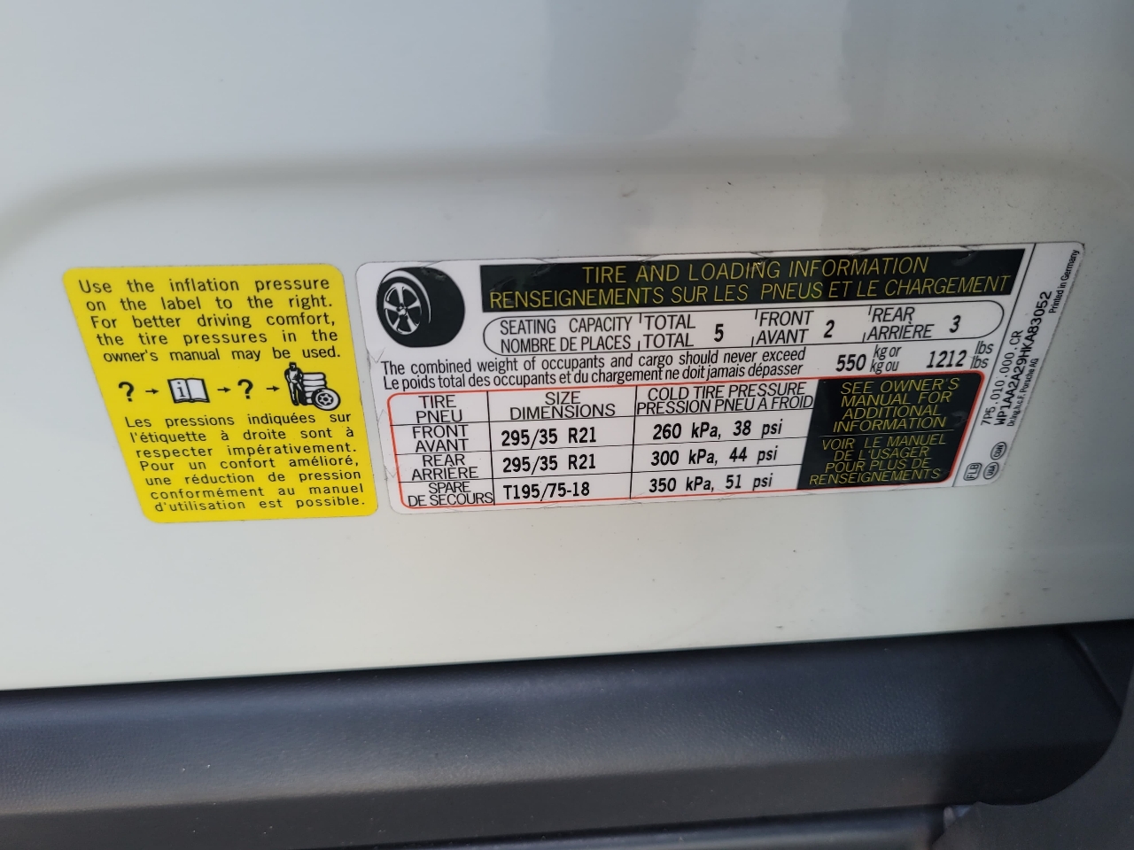 Porsche Cayenne Platinum Edition AWD 2017