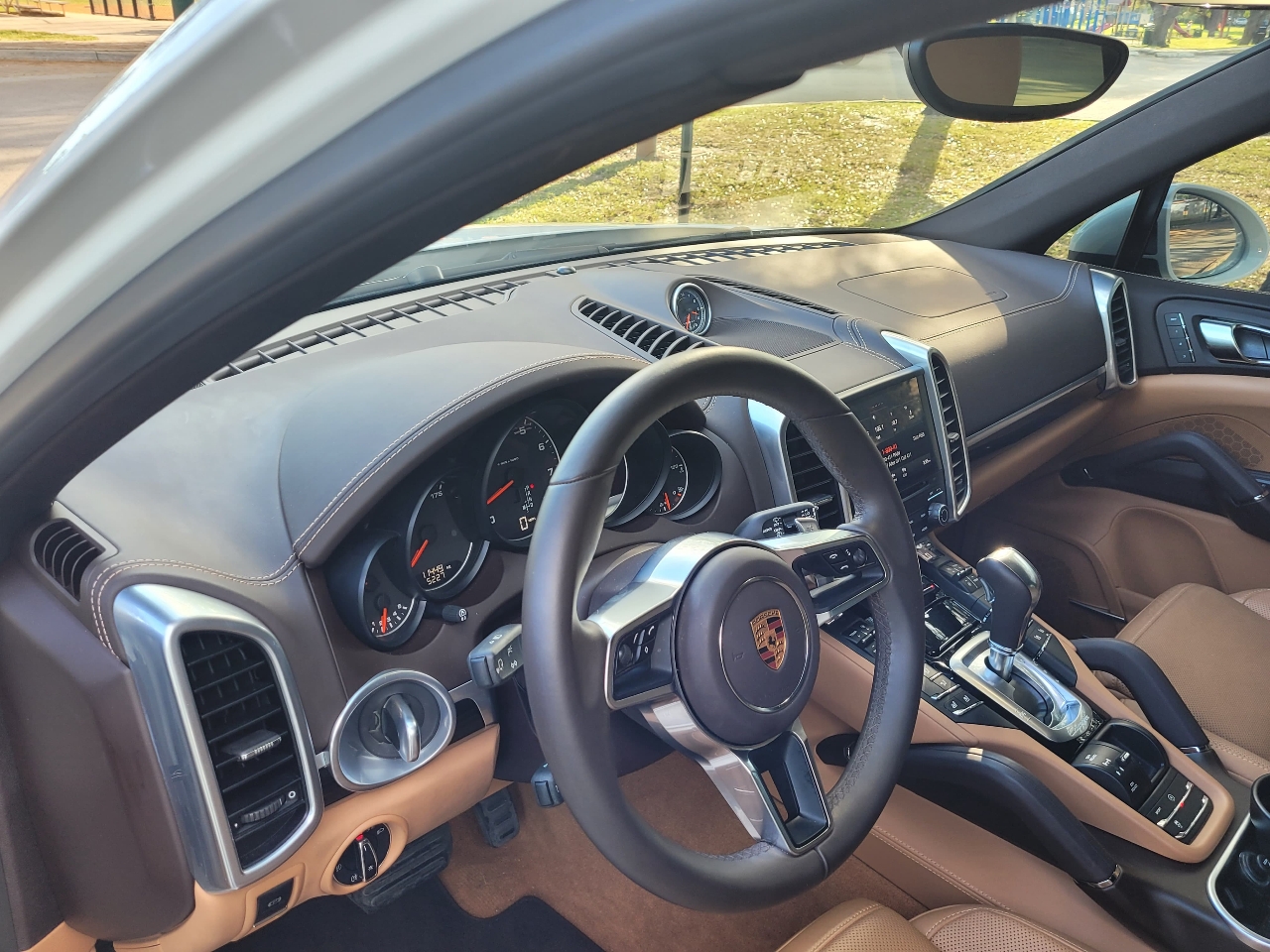 Porsche Cayenne Platinum Edition AWD 2017