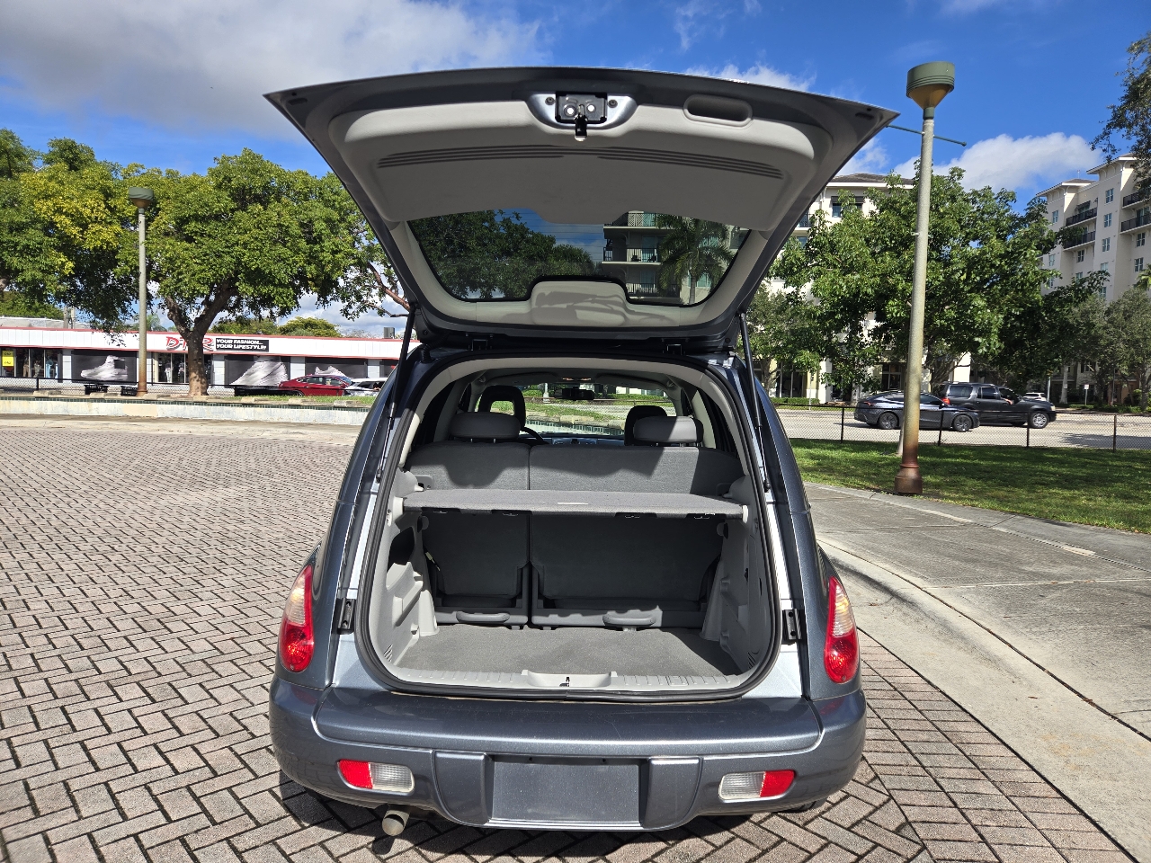 Chrysler PT Cruiser Classic 4dr Wgn 2010