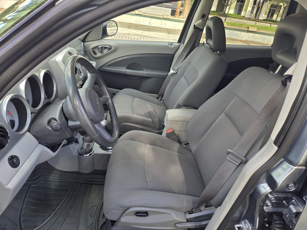 Chrysler PT Cruiser Classic 4dr Wgn 2010