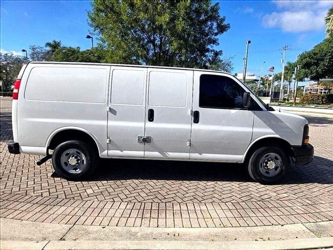 Chevrolet Express 2500  2013