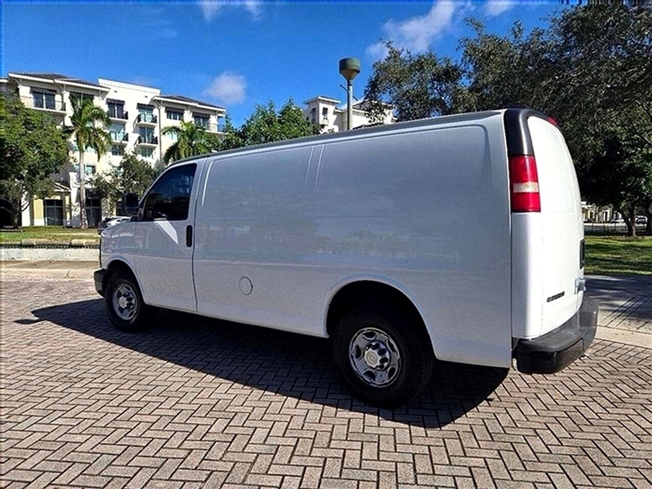 Chevrolet Express 2500  2013