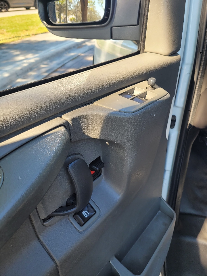 Chevrolet Express 2500  2013