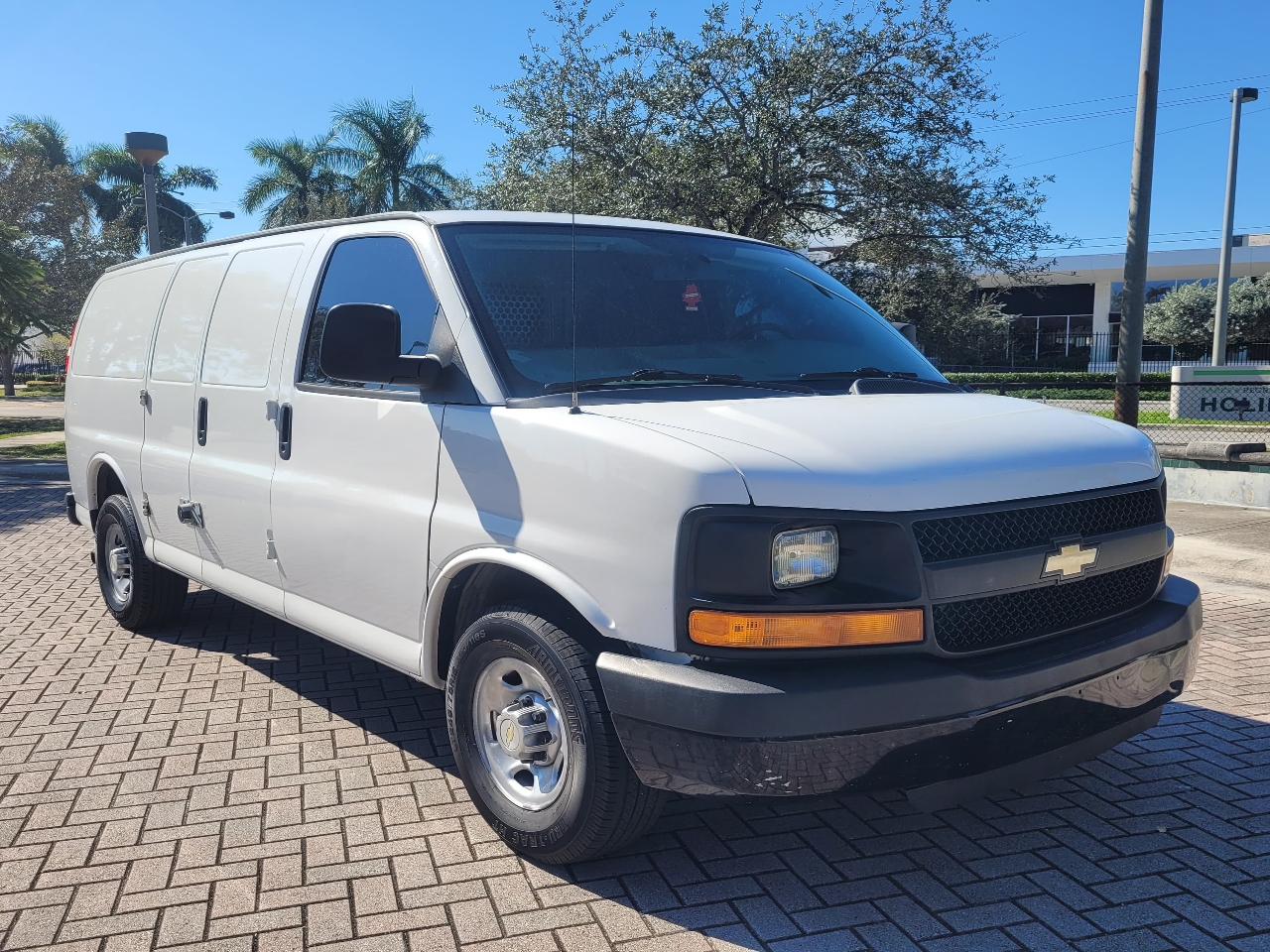 2013 Chevrolet Express 2500 Cargo Van
