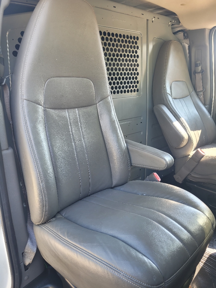 Chevrolet Express 2500  2013