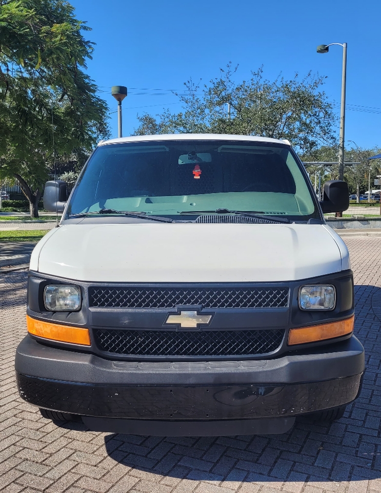Chevrolet Express 2500  2013