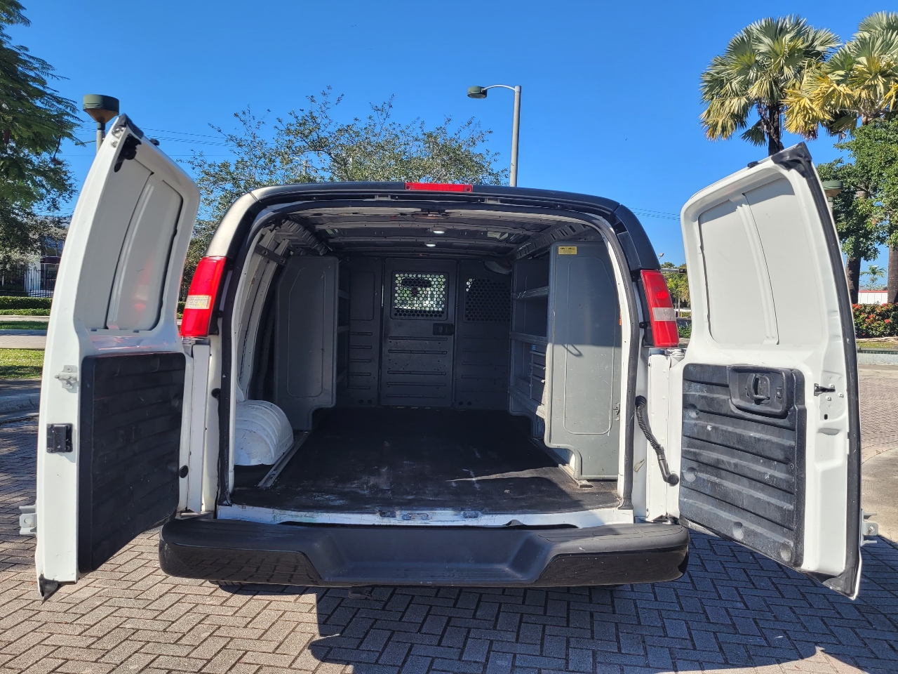 Chevrolet Express 2500  2013