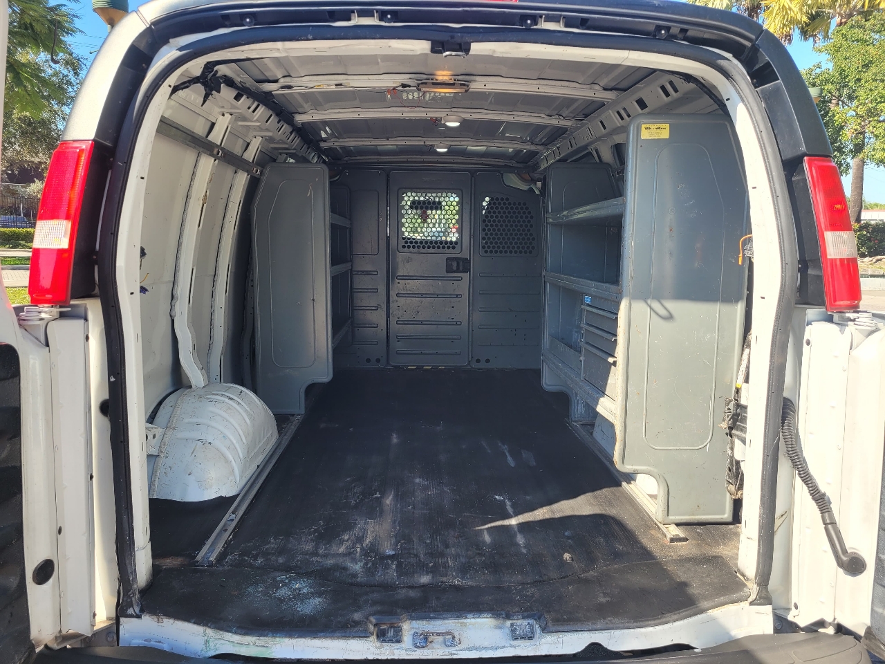 Chevrolet Express 2500  2013