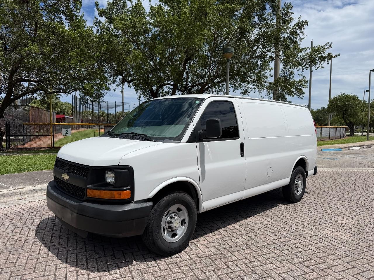 2013 Chevrolet Express 2500 Cargo Van