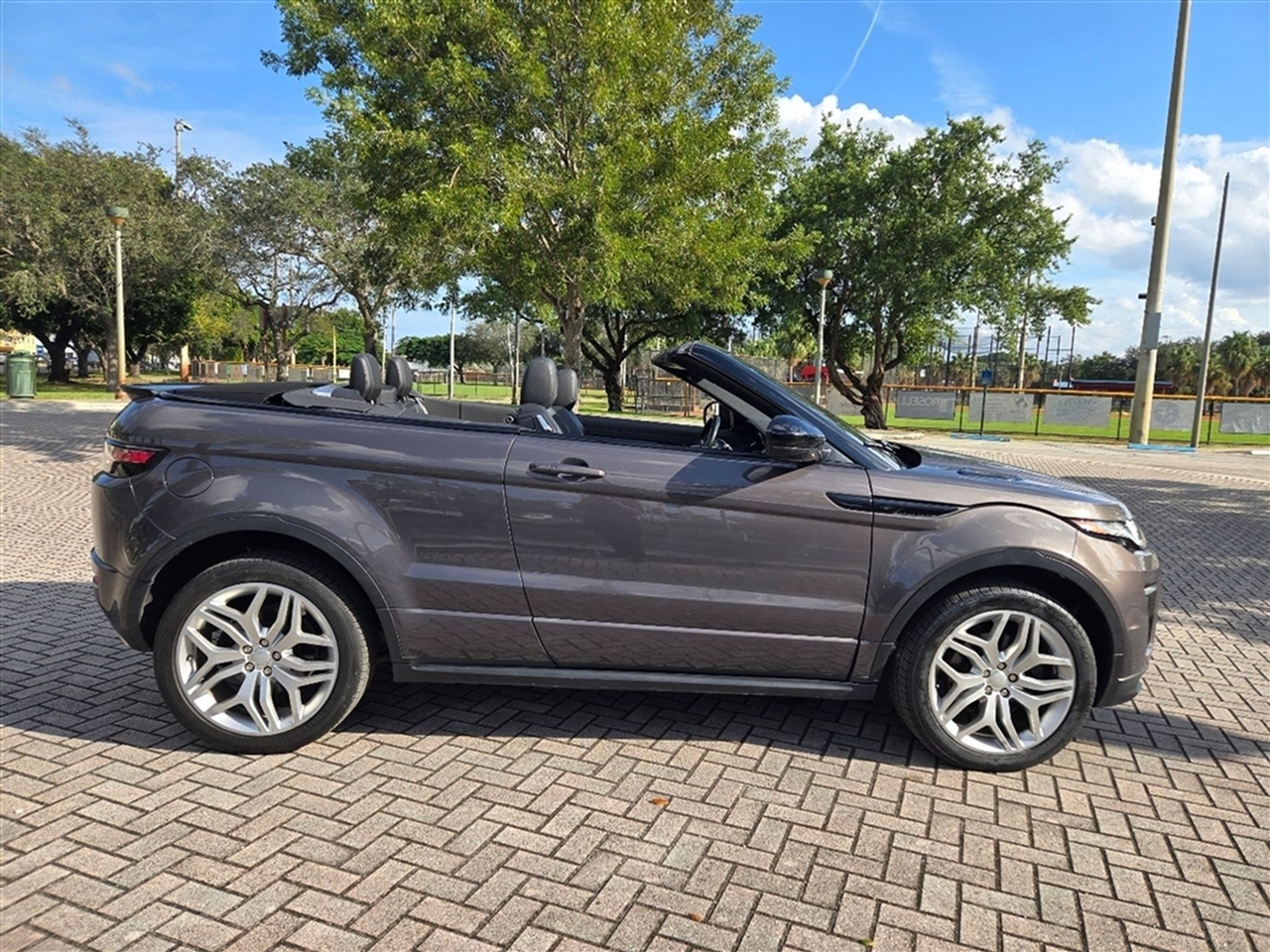 Land Rover Range Rover Evoque Convertible HSE Dynamic 2017