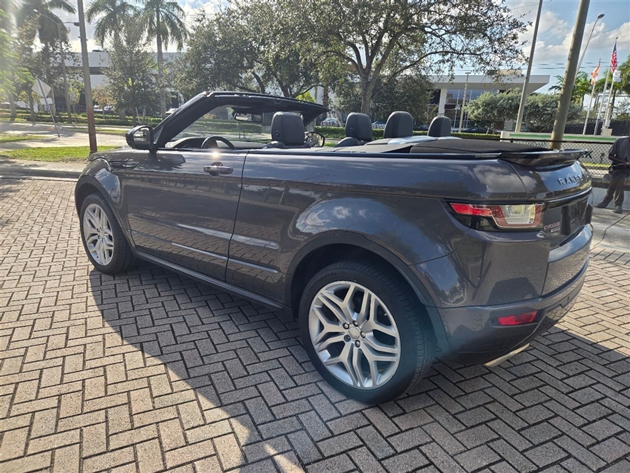 Land Rover Range Rover Evoque Convertible HSE Dynamic 2017