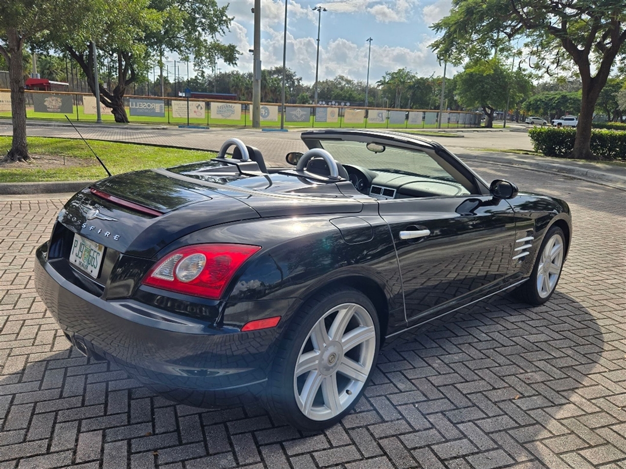 Chrysler Crossfire 2dr Roadster Limited 2005