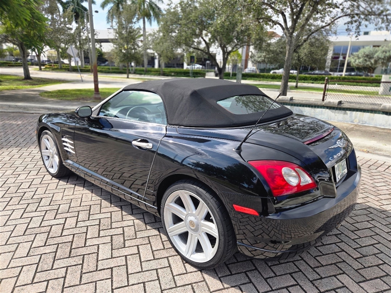 Chrysler Crossfire 2dr Roadster Limited 2005