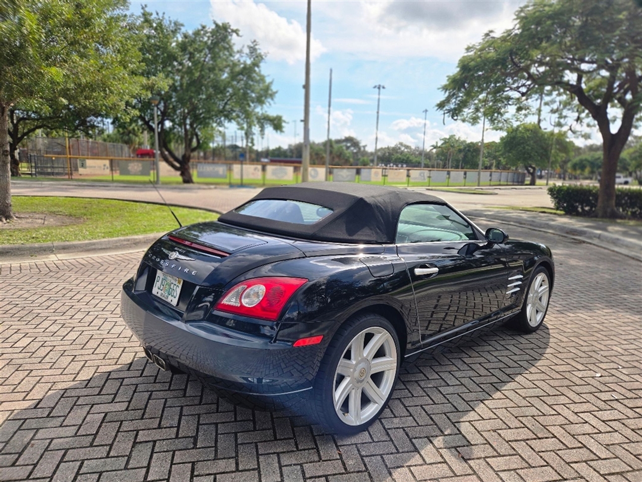 Chrysler Crossfire 2dr Roadster Limited 2005