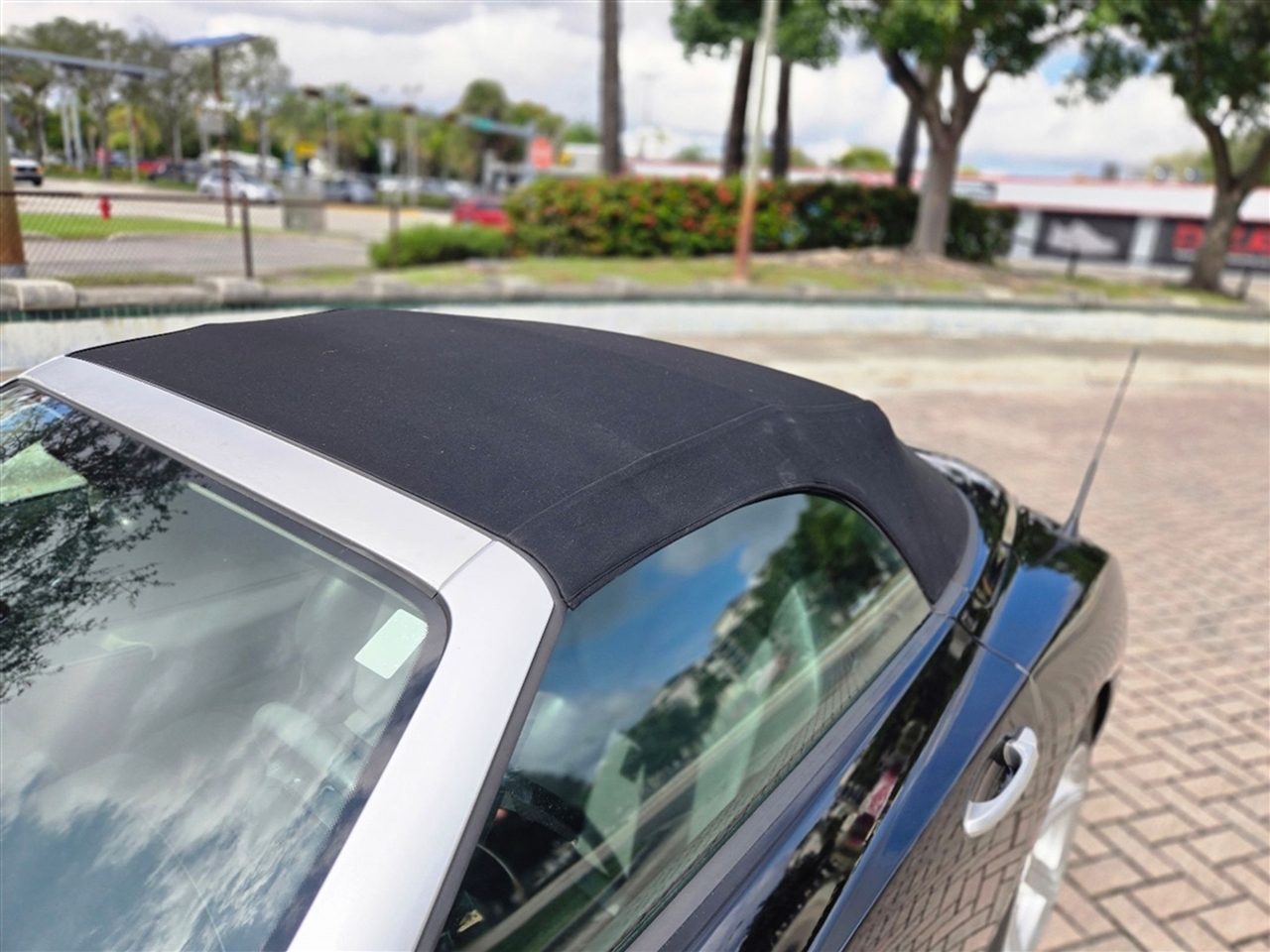 Chrysler Crossfire 2dr Roadster Limited 2005