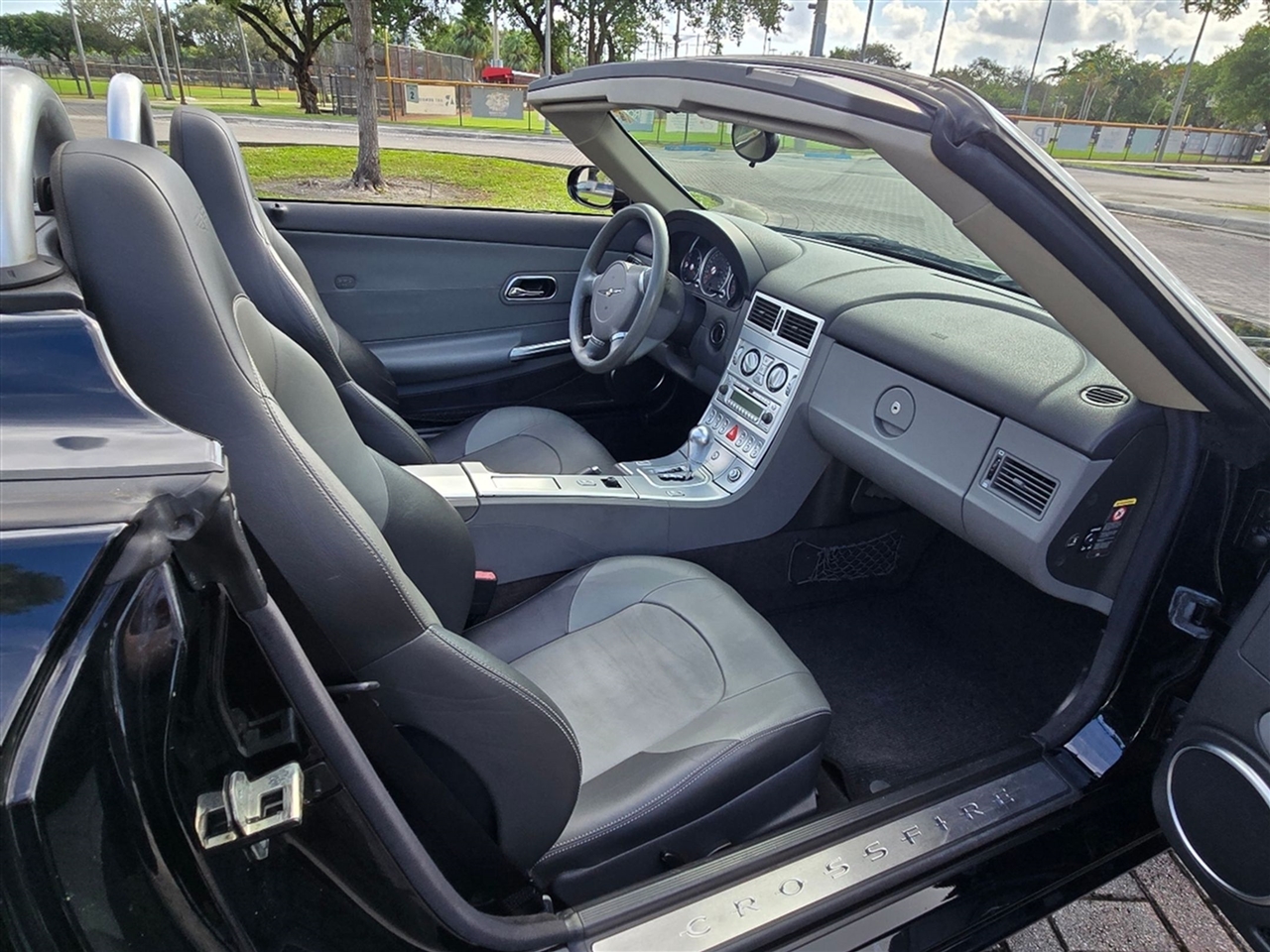 Chrysler Crossfire 2dr Roadster Limited 2005