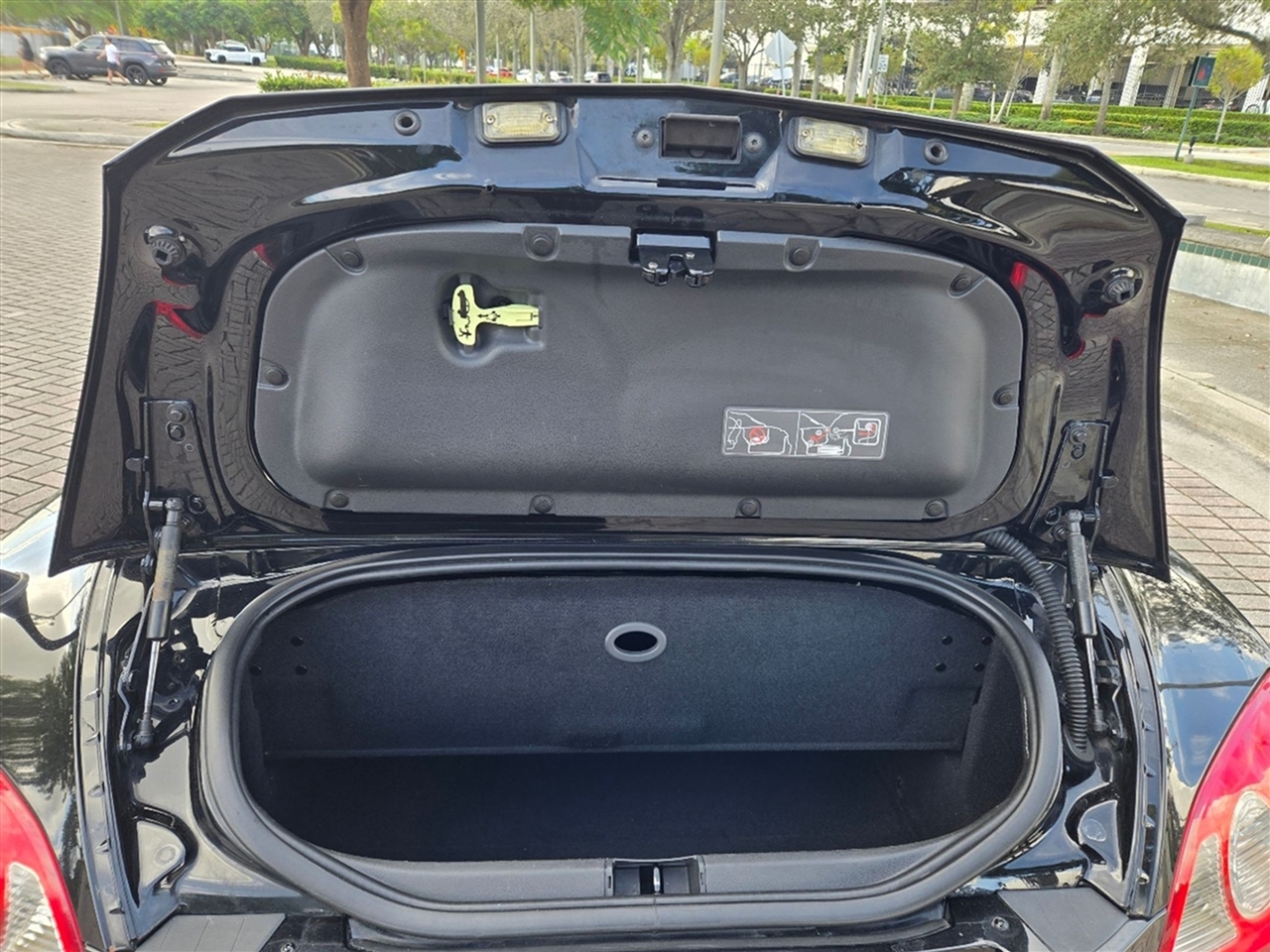 Chrysler Crossfire 2dr Roadster Limited 2005