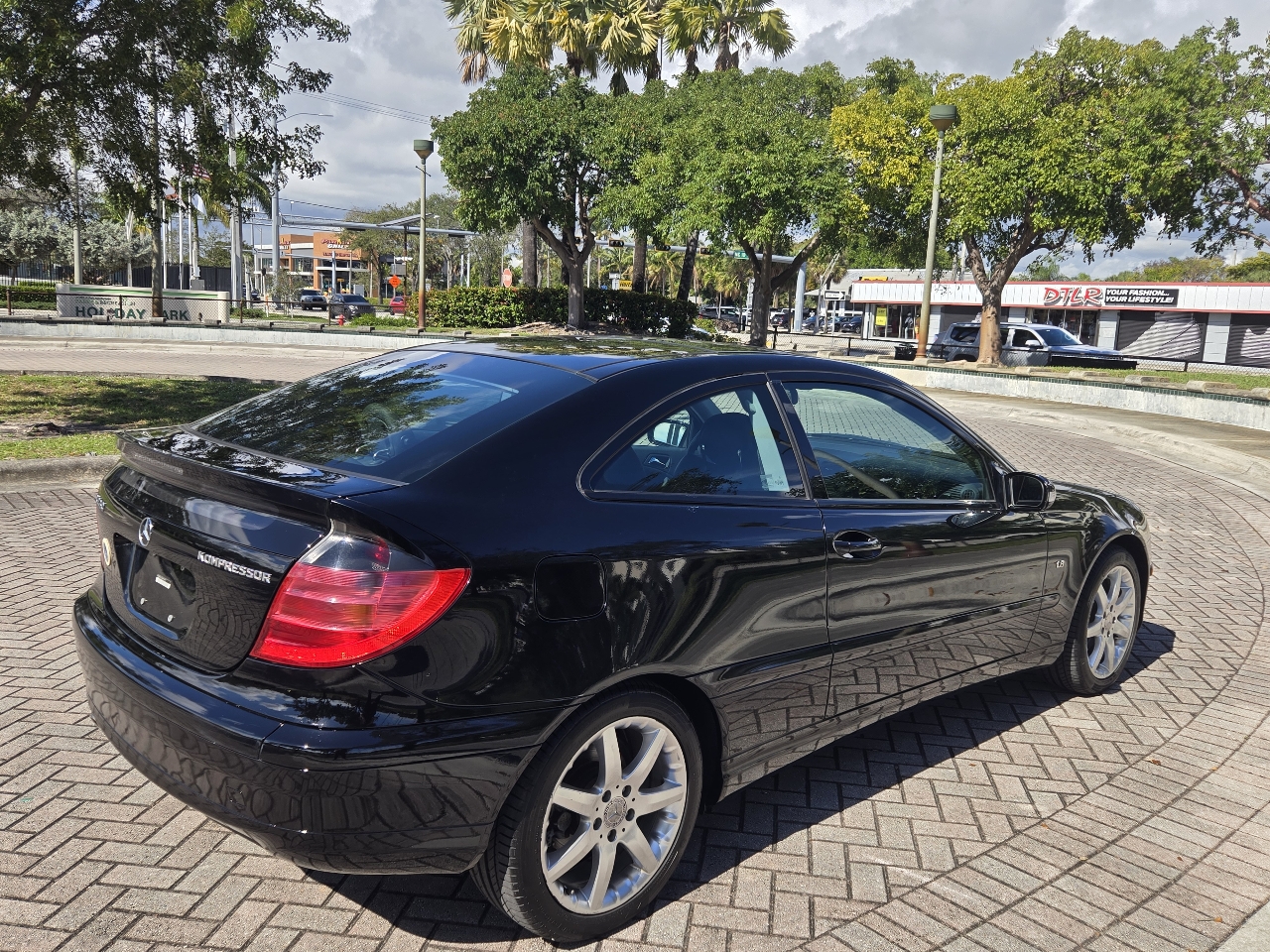 Mercedes-Benz C-Class 2dr Cpe 1.8L 2003