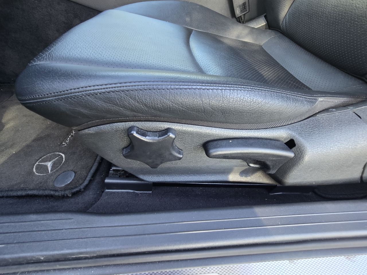 Mercedes-Benz C-Class 2dr Cpe 1.8L 2003