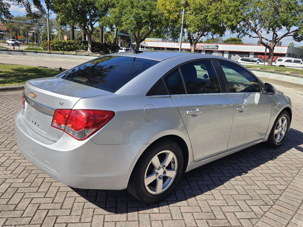 Chevrolet Cruze 1LT 2013