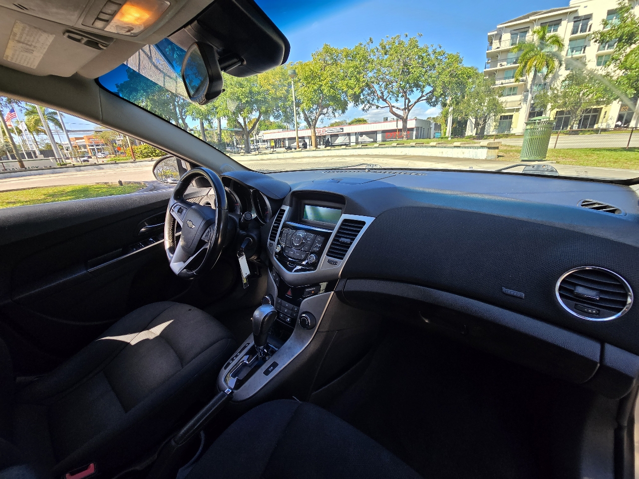 Chevrolet Cruze 1LT 2013