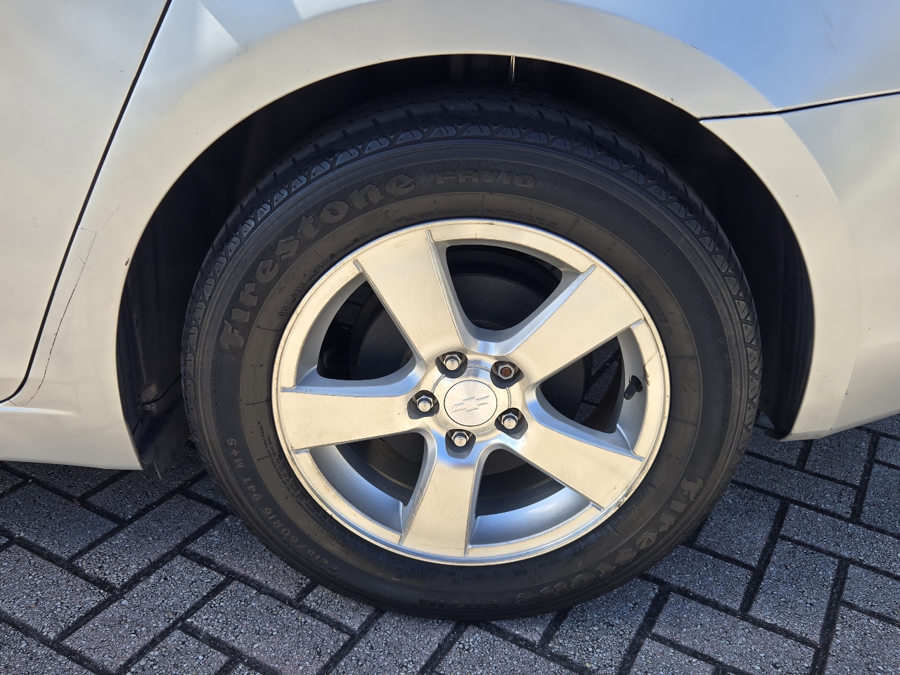 Chevrolet Cruze 1LT 2013