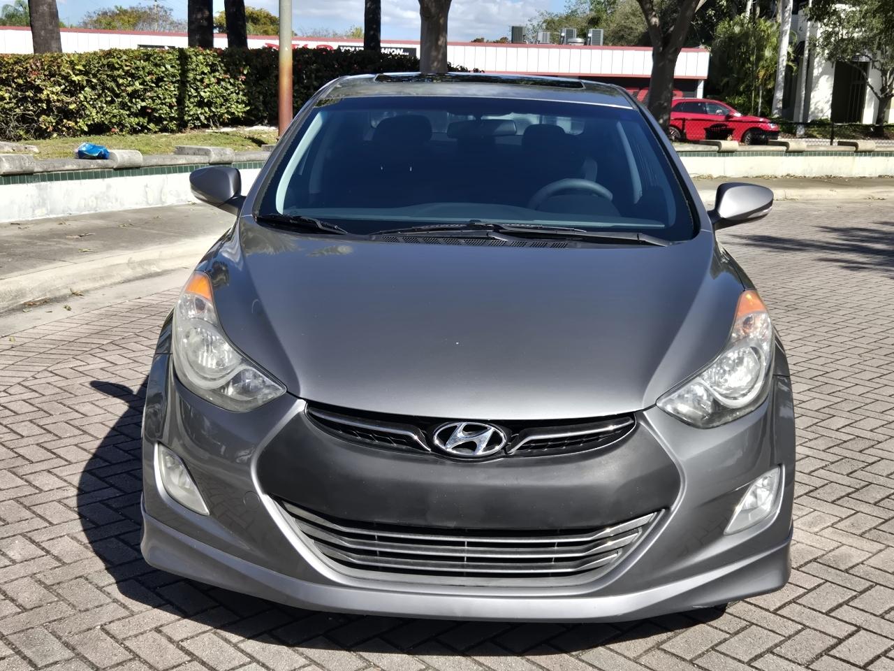 Hyundai Elantra Limited 2013