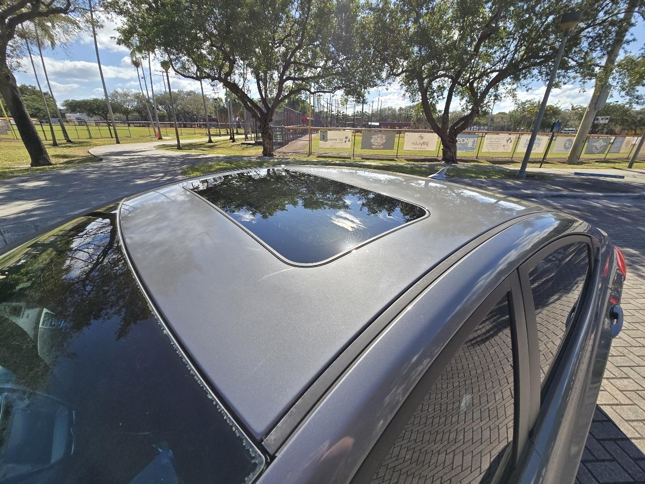 Hyundai Elantra Limited 2013