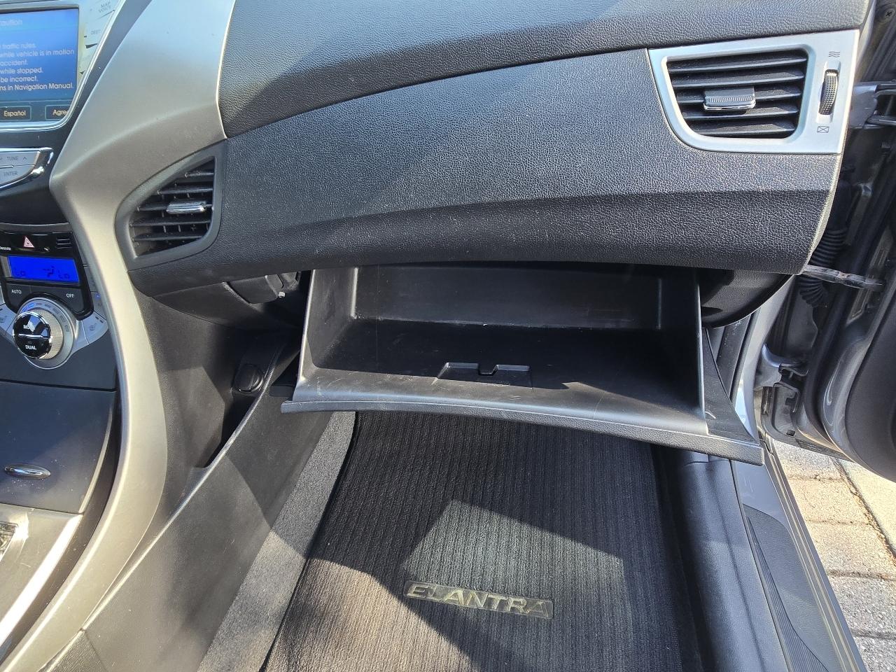 Hyundai Elantra Limited 2013