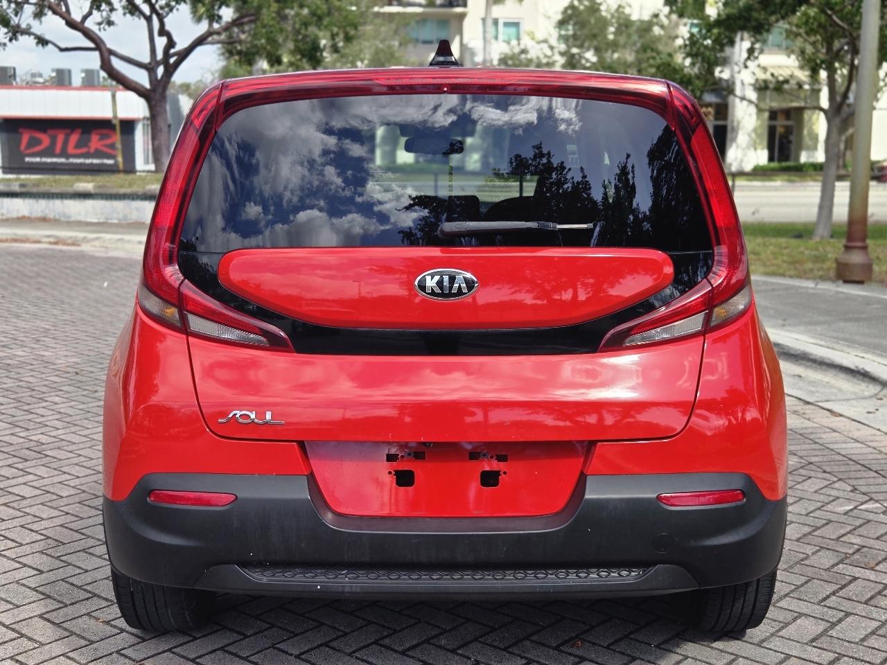 Kia Soul LX IVT 2020